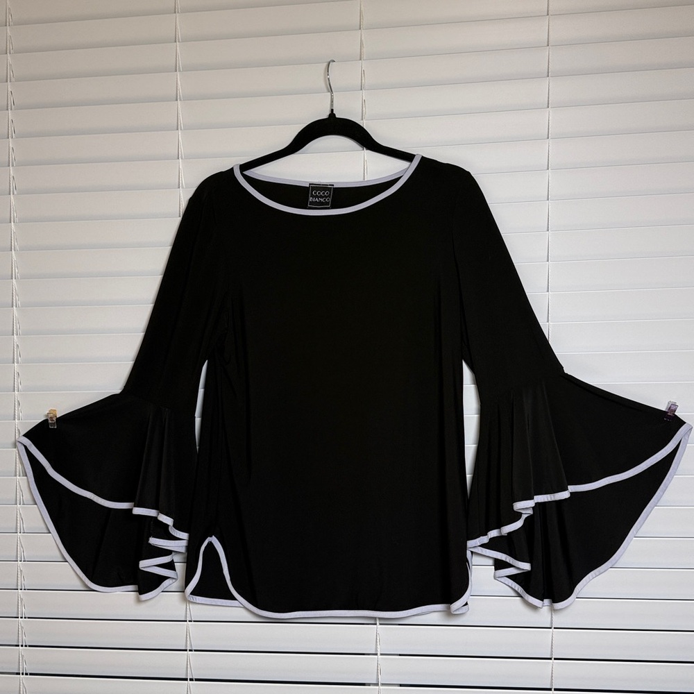 Black Flared Sleeve Top by Coco Blanco